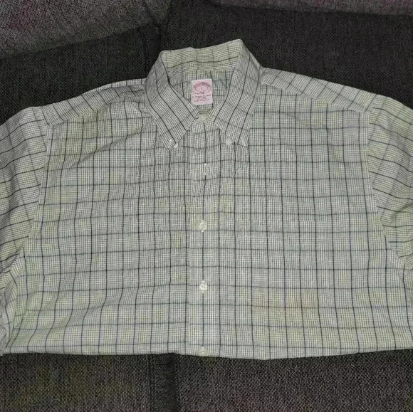 Brook Brothers 346 Shirt Mens Large Green Non-Iron Button Down Short Sleeve - Picture 4 of 5
